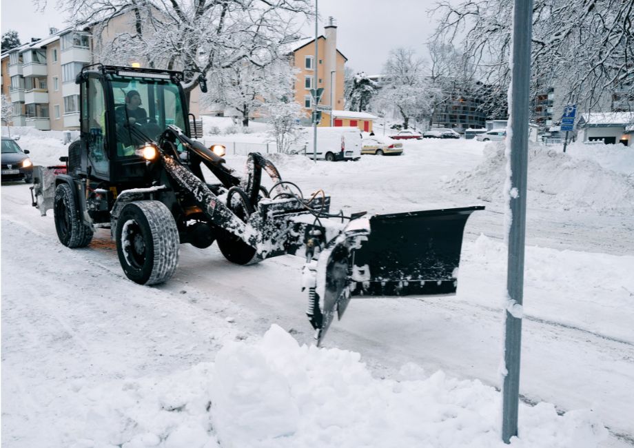 Brøyting i borettslag og sameier.